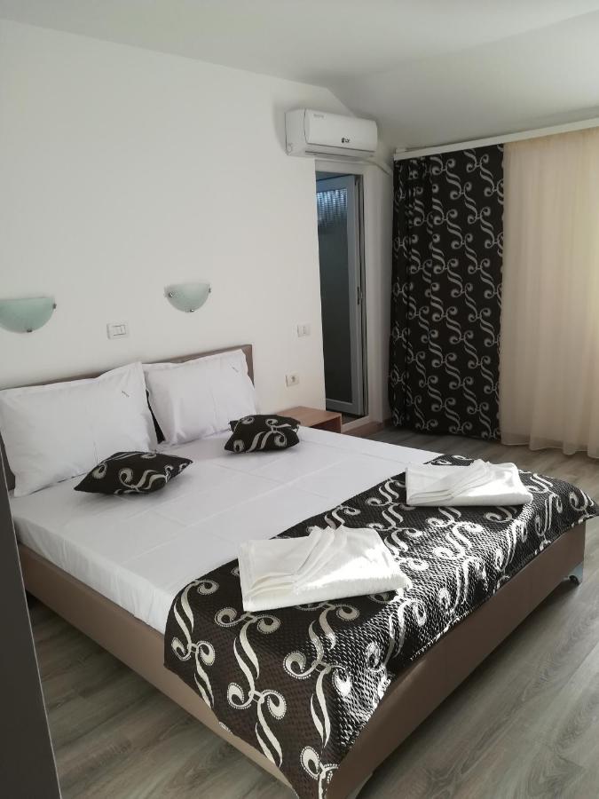 Hotel Casa Mevas Costinesti Zewnętrze zdjęcie