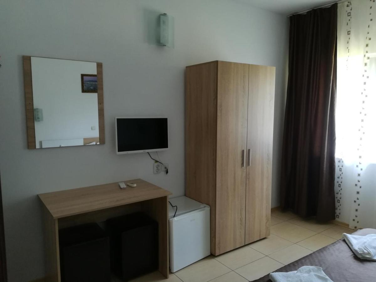 Hotel Casa Mevas Costinesti Zewnętrze zdjęcie