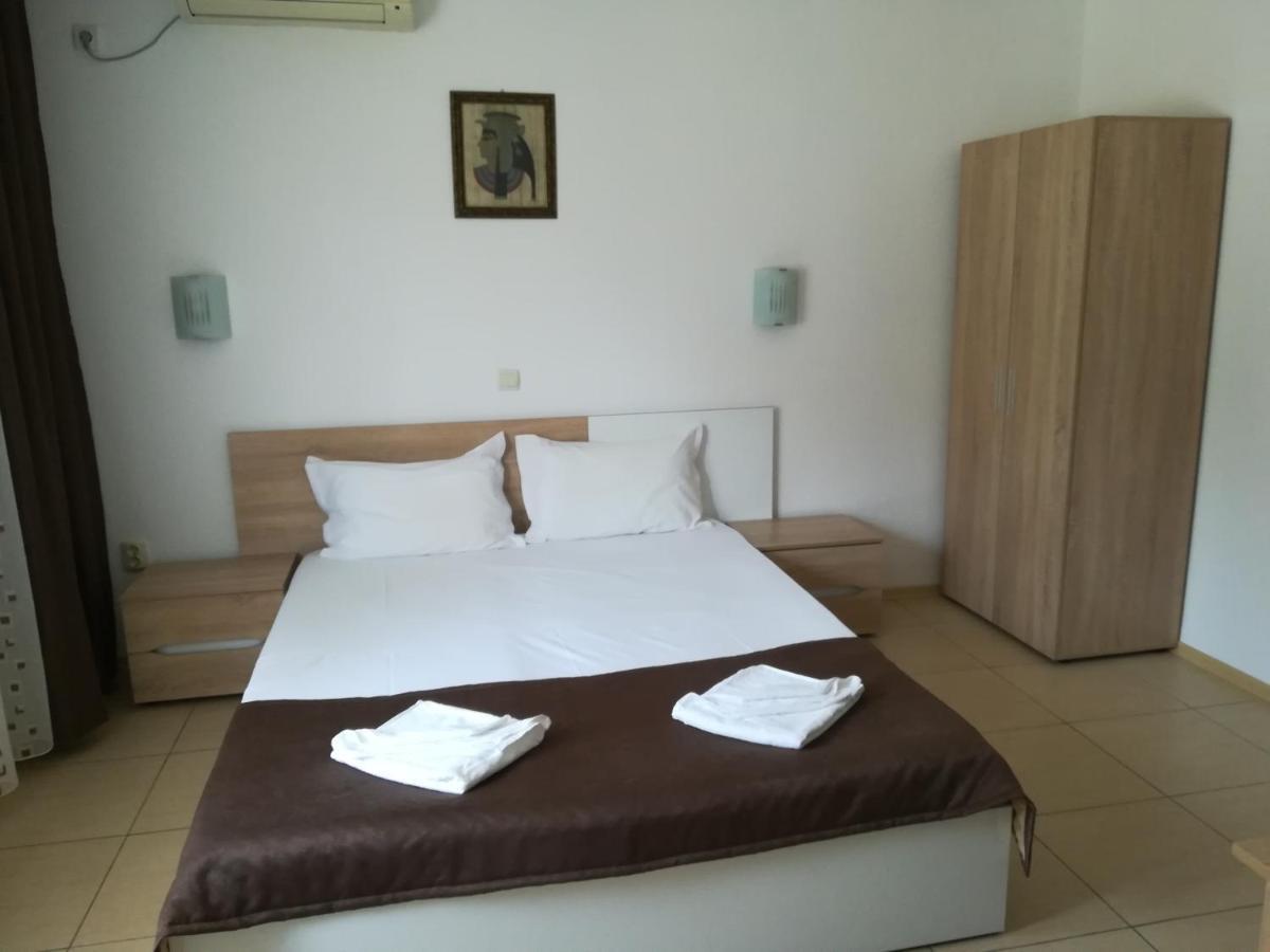 Hotel Casa Mevas Costinesti Zewnętrze zdjęcie